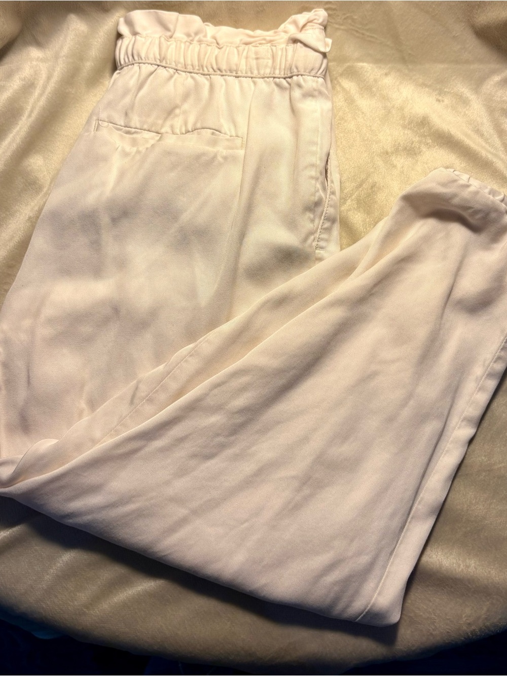 Banana Republic Women’s Light Cream Elastic Waist Joggers